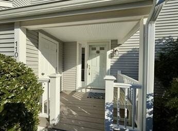 110 Westcliff Drive, Plymouth, MA 02360