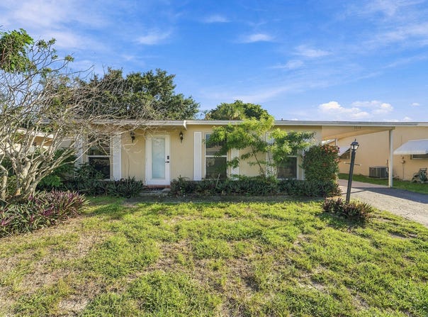 1730 NW 48th Place, Pompano Beach, FL 33064