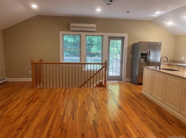 32 Continental Road, Warwick, NY 10990