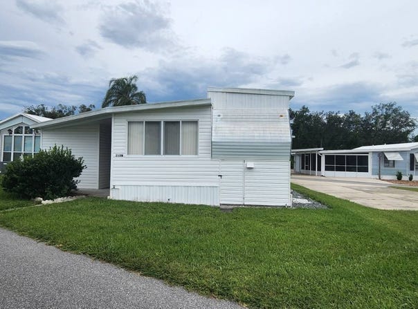 28229 County Road 33, Leesburg, FL 34748