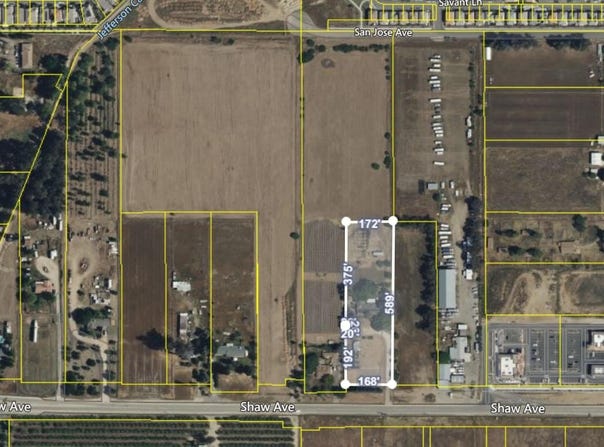 3663 Shaw Avenue E, Clovis, CA 93619