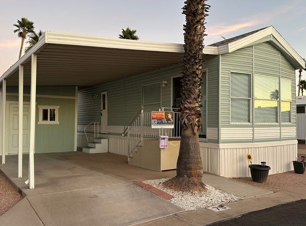1371 E 4th Ave, Apache Junction, AZ 85119