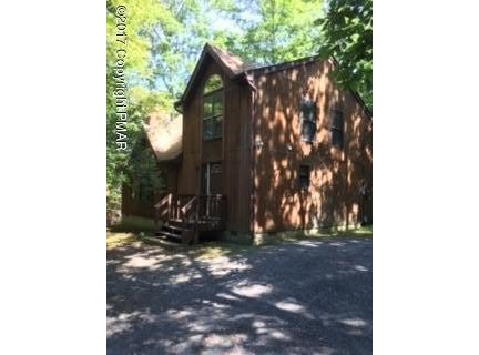 206 Hyland Drive, East Stroudsburg, PA 18301