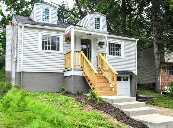 7914 Hemlock St, Ross Twp, PA 15237