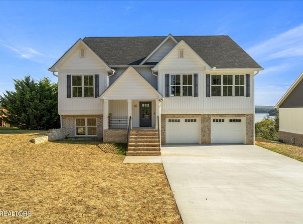 403 Hampton Way, Dandridge, TN 37725