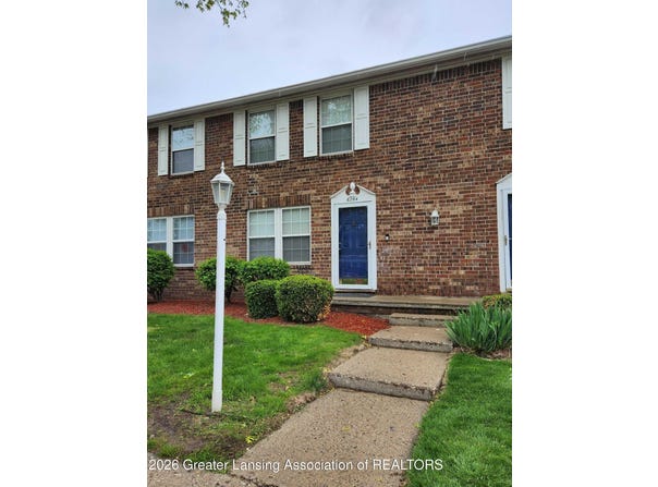 6264 Beechfield Drive, Lansing, MI 48911