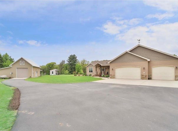 23369 330th Street, Sebeka, MN 56477