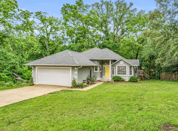 212 Apache Drive, Starkville, MS 39759