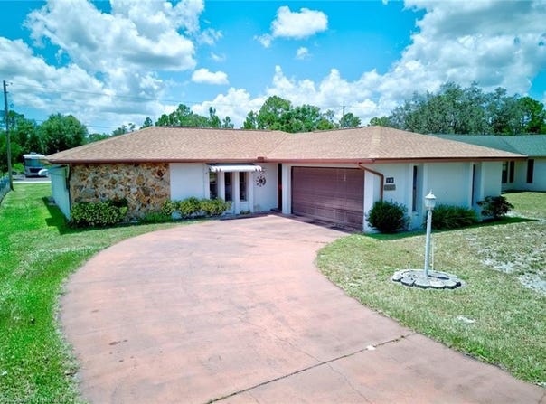 218 Thrush Avenue, Sebring, FL 33870