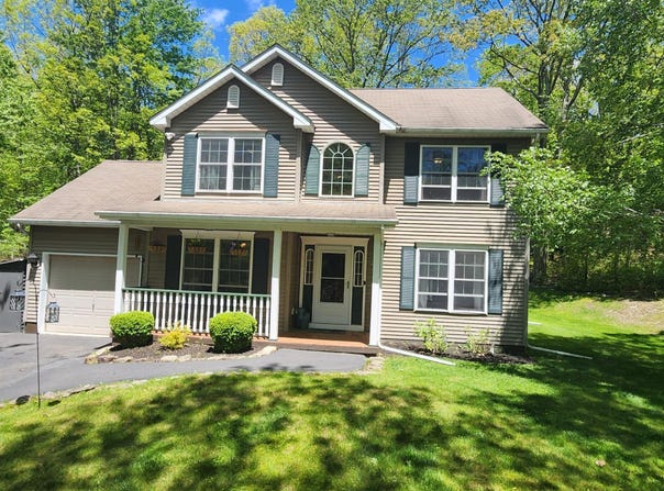 1729 Hemlock Drive, Scotrun, PA 18355