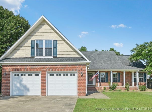 412 Dunbar Drive, Lillington, NC 27546