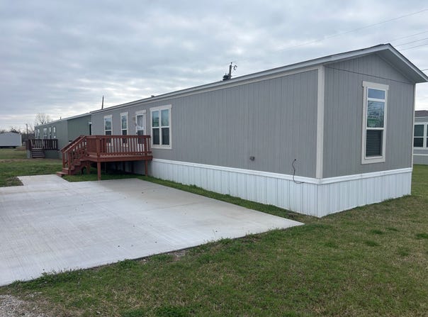 3803 HIGHWAY 180 E TRLR 26, MINERAL WELLS, TX 76067