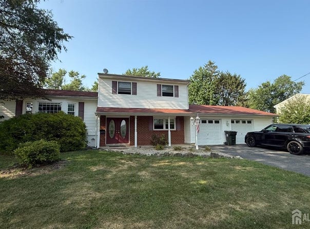 168 Throckmorton Lane, Old Bridge, NJ 08857