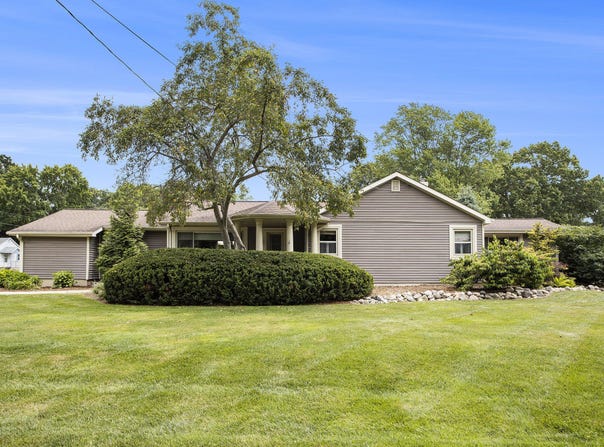 201 Woodrow Avenue S, Battle Creek, MI 49015