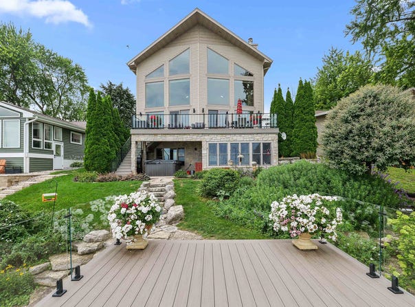 N10638 Howard Drive, Fox Lake, WI 53933-0000