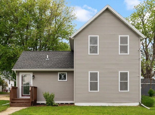 203 Weaver Street, Ridgeway, WI 53582