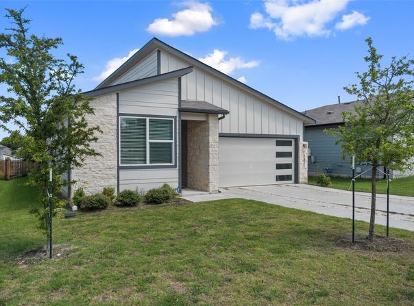 13821 Zuhause DR, Pflugerville, TX 78660