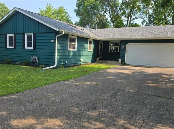 18115 20th Avenue N, Plymouth, MN 55447