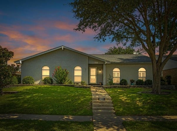 4821 Strickland Avenue, The Colony, TX 75056