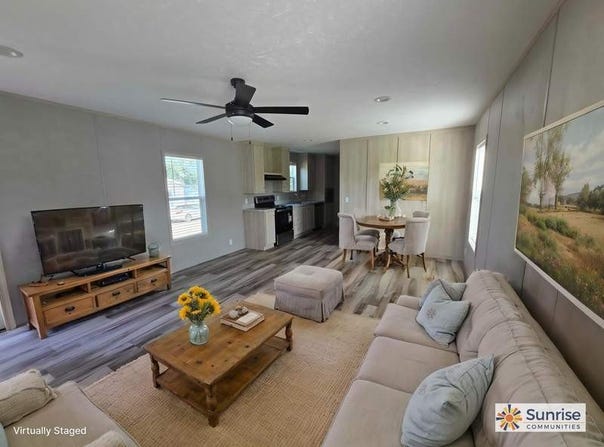 200 Whittington Dr, Madisonville, KY 42431