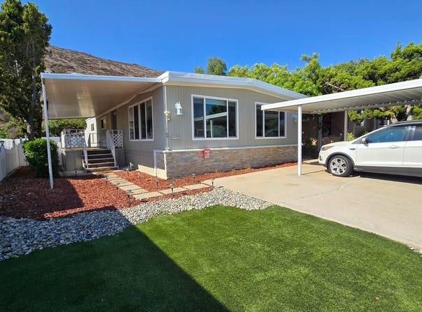 1120 Pepper Dr,, EL CAJON, CA 92021