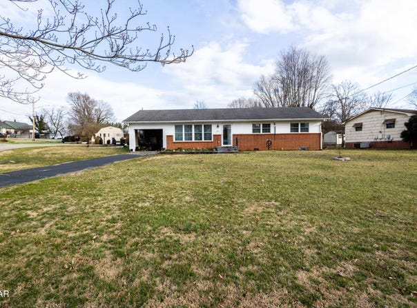 325 Hale Avenue, Morristown, TN 37813