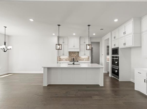 325 Waterview Drive, Gunter, TX 75058