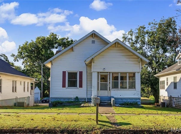 407 E Maple Street, Scott City, MO 63780