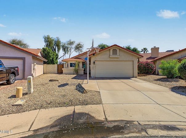 1081 N WILLOW Street, Chandler, AZ 85226