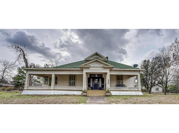 1515 Caddo Street, Commerce, TX 75428