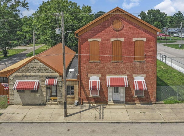 220 W Main Street, Tarlton, OH 43156