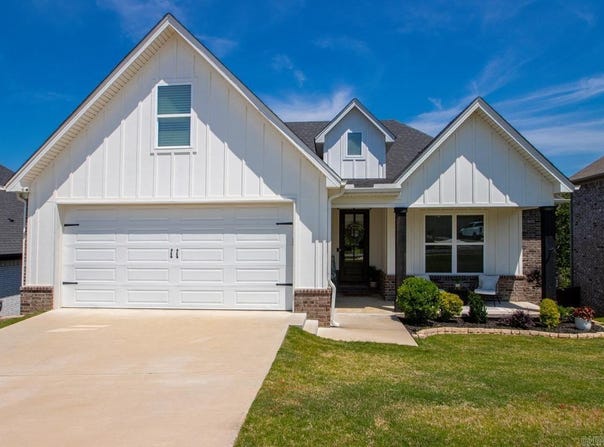 184 Ridgeview Trail, Maumelle, AR 72113