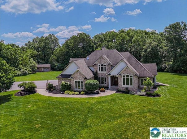 2650 Eagle Lane, Lower Saucon Twp, PA 18055