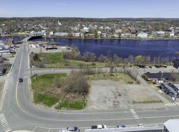 Map 6 Lot 8 Main Street, Calais, ME 04619