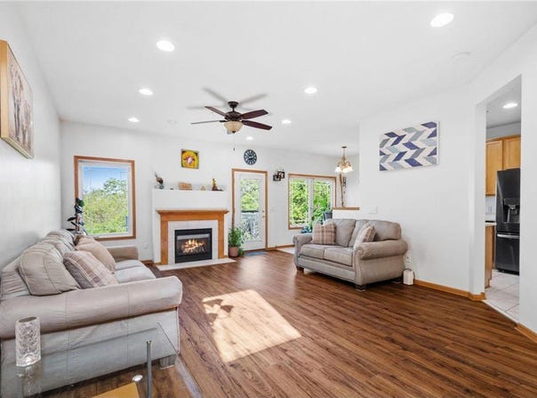 15601 Lilac Drive, Eden Prairie, MN 55347
