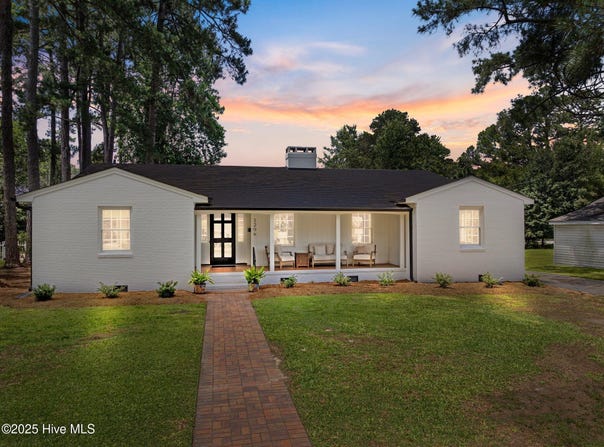 1206 Summit Avenue, Washington, NC 27889