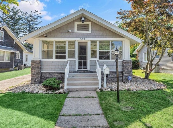 133 Crescent Street, Elkhart, IN 46516