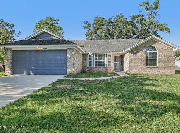 6085 BERMUDA Drive, Fleming Island, FL 32003