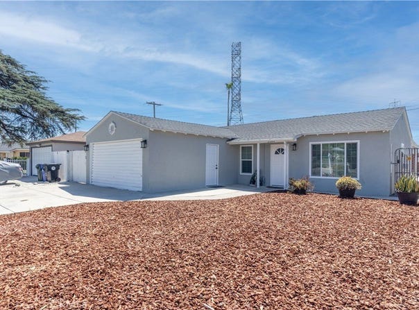 2584 Fernley Dr, Duarte, CA 91010