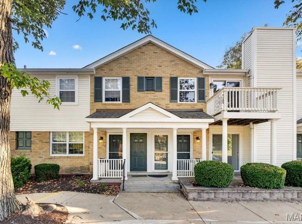 9065 Wrenwood Lane, St Louis, MO 63144