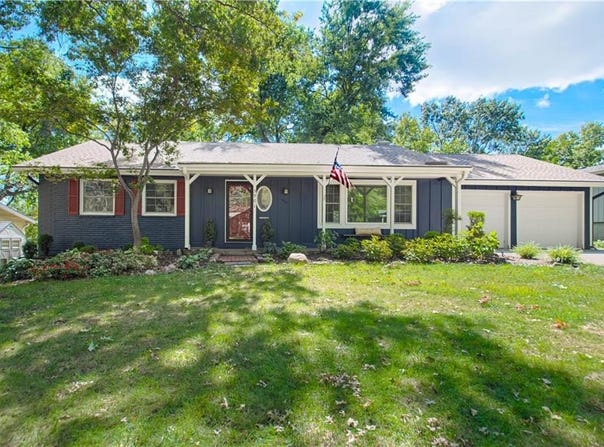 5901 W 87th Terrace, Overland Park, KS 66207