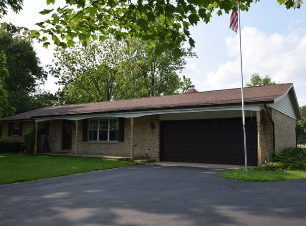 4035 Walnut Grove Circle, Urbana, OH 43078