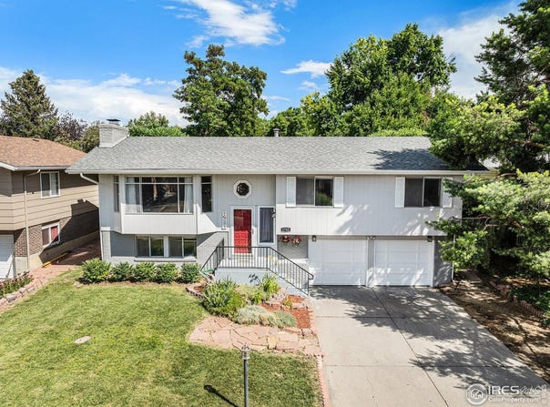 1722 26th Ave Ct, Greeley, CO 80634