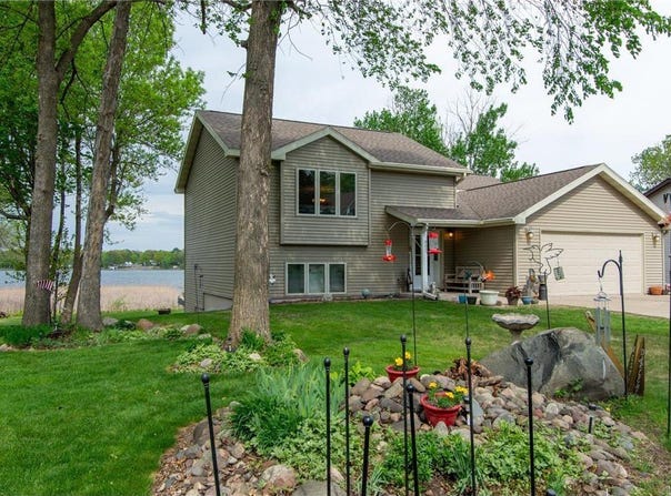 1900 White Cloud Drive E, Isle, MN 56342