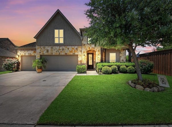 648 Willow Drive, Oak Point, TX 75068