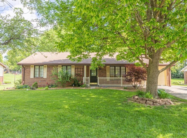 541 Genevieve Avenue, Jasper, IN 47546