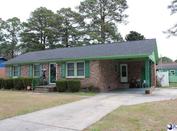 1407 Aaron Cir., Florence, SC 29506-6301