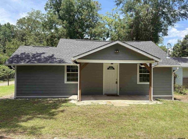 816 NEWSOME, Gilmer, TX 75644