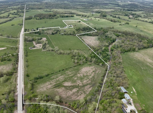 32 Highway, Fair Play, MO 65649