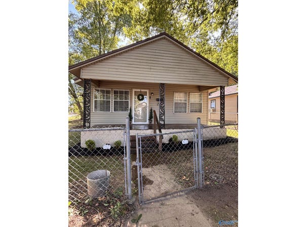 205 White Street, Florence, AL 35630